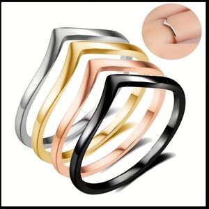 4 piece Stainless Steel Wave Stackable Ring Set